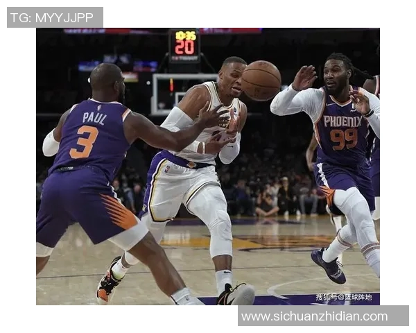 还有油！霍勒迪季前赛13.3分4.0板5.8助，命中率50%+42.1%