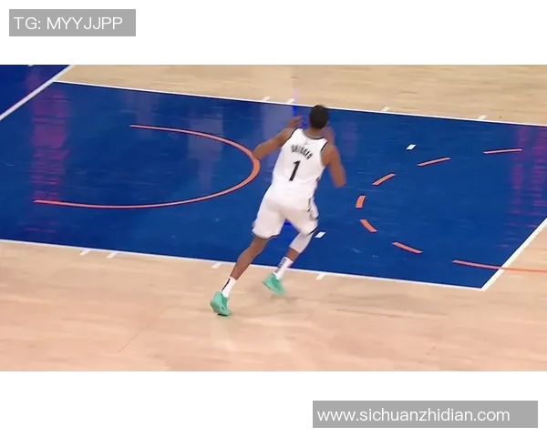 普理查德带球推进 超远三分压哨命中