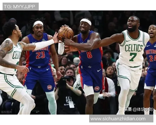 双星轰65分仍输球！大黑马4连胜稳居东部第一，新星狂轰32+10