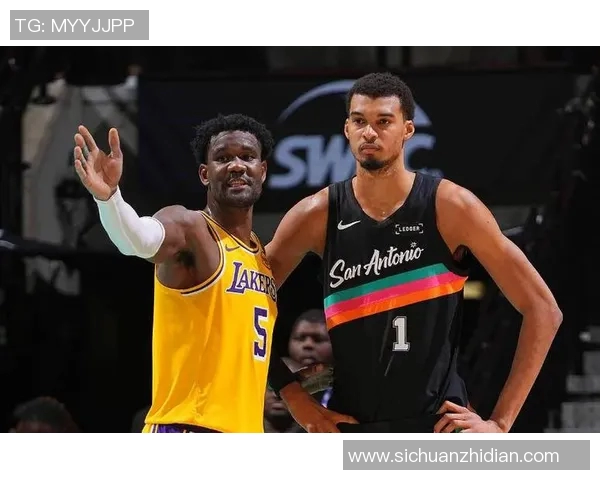 湖人16分惨败马刺，詹姆斯缺阵，东契奇独揽39分半场得分，球队却不会打球了