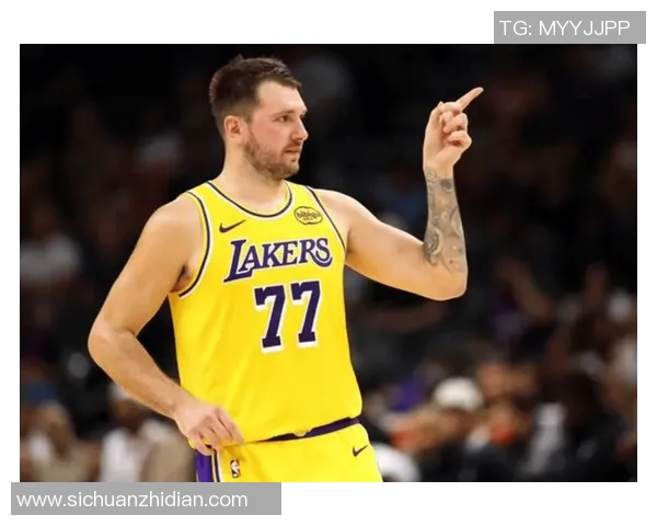 湖人显著进步，詹姆斯罚球需改进！东契奇历史第二，艾顿伤情最新披露